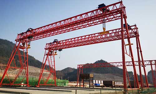 龍門吊操作規(guī)程中如何規(guī)定異常情況的處理？ 有哪些應(yīng)急措施？